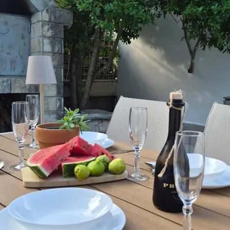 Dom wakacyjny 2olives Entire House Starigrad Paklenica